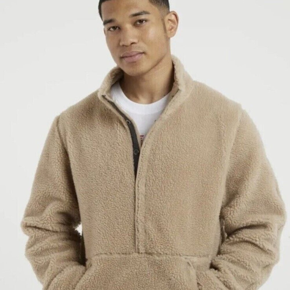 New Nike Yoga Therma-Fit  Sherpa Fleece Sweatshirt Beige DD2182-247